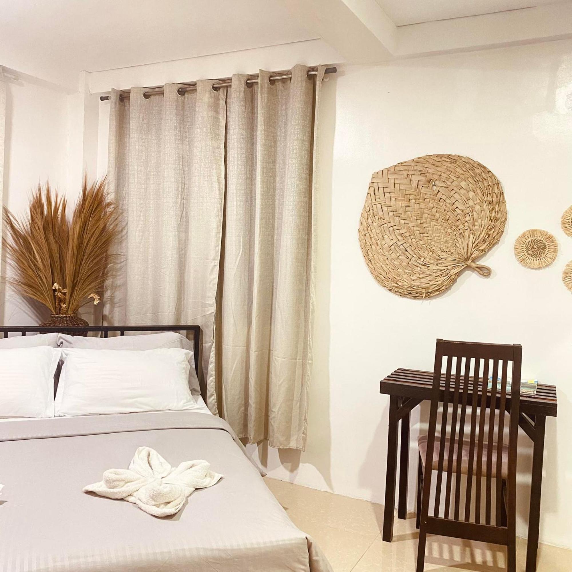 Abihon Hoferhaus Mactan Guesthouse Lapu-Lapu City Eksteriør billede