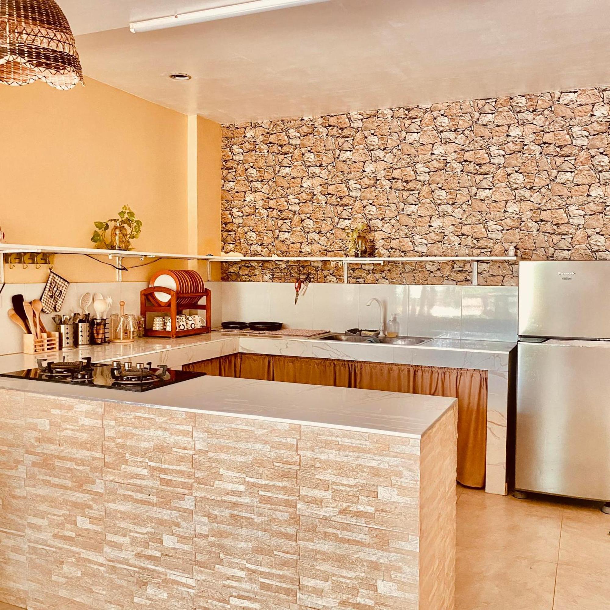 Abihon Hoferhaus Mactan Guesthouse Lapu-Lapu City Eksteriør billede