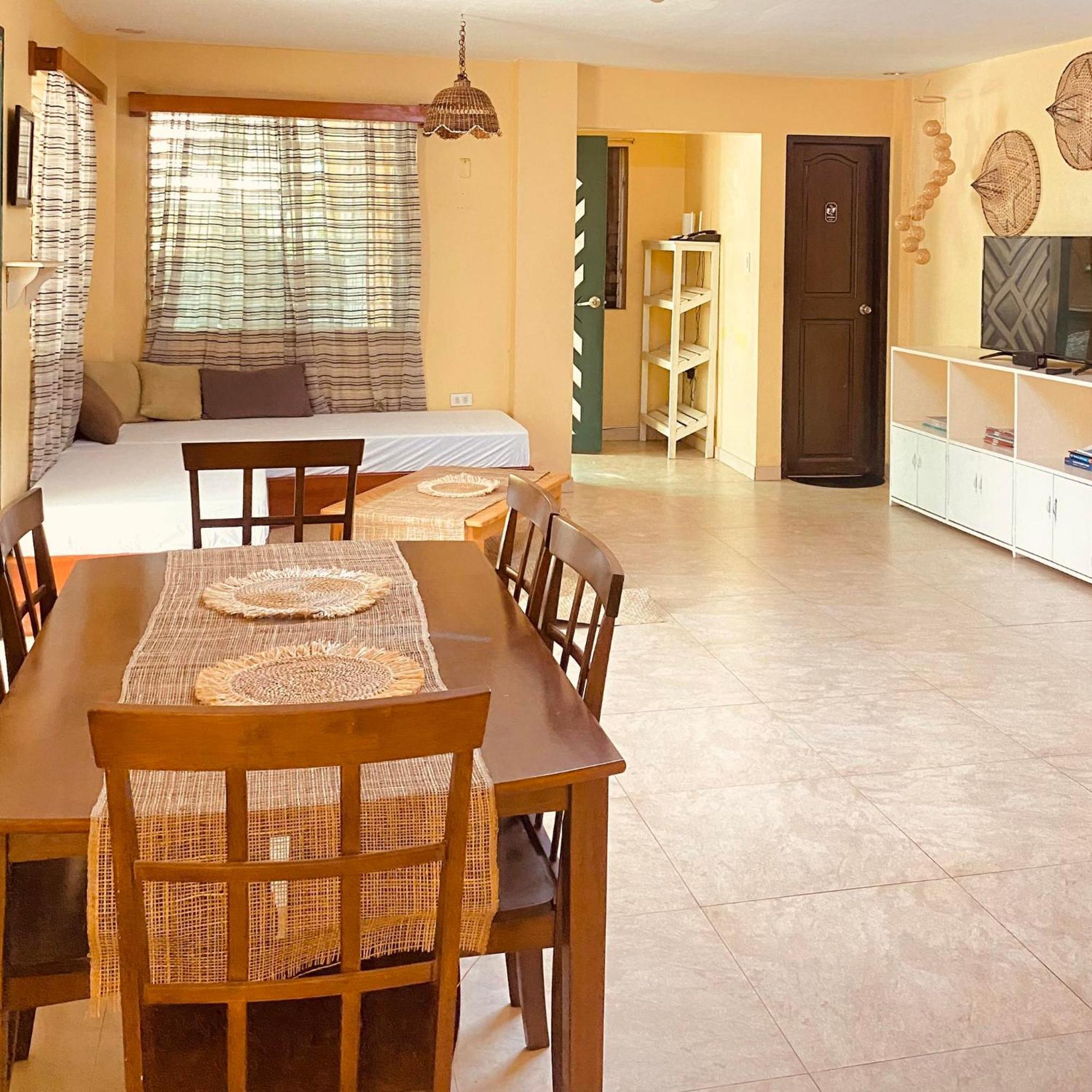 Abihon Hoferhaus Mactan Guesthouse Lapu-Lapu City Eksteriør billede